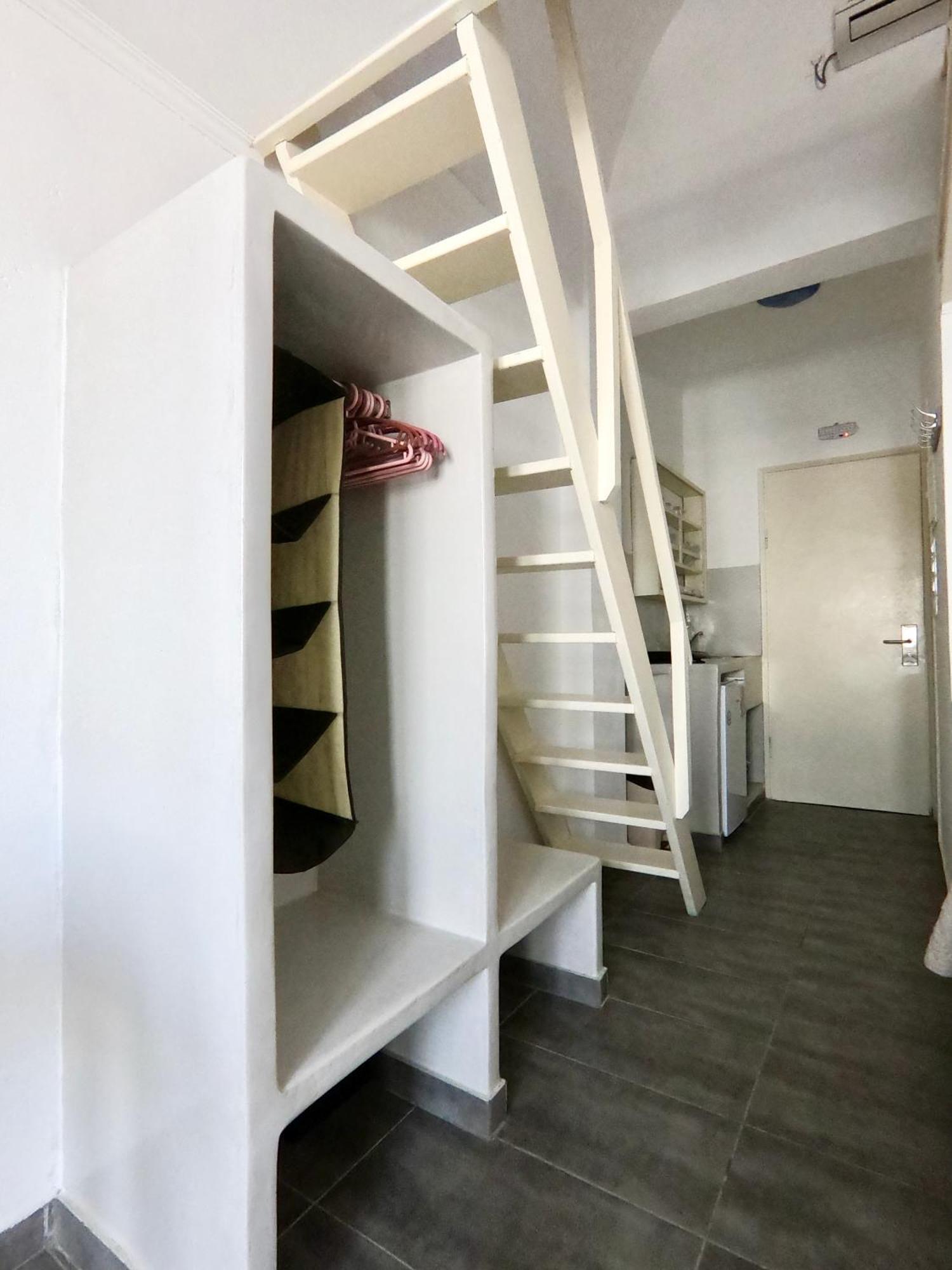 Anny Studios & Rooms Perissa Beach Екстер'єр фото