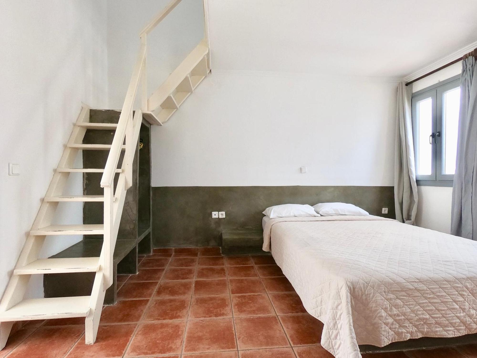 Anny Studios & Rooms Perissa Beach Екстер'єр фото