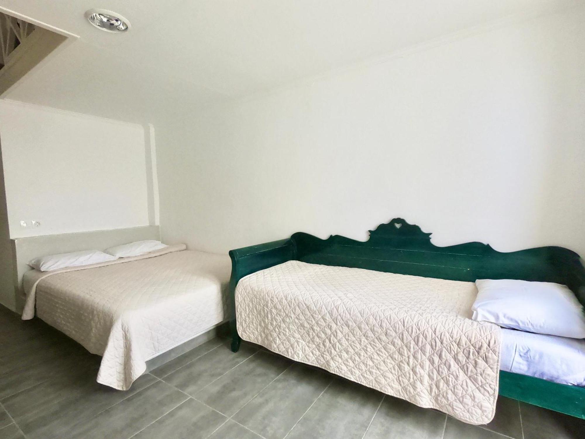 Anny Studios & Rooms Perissa Beach Екстер'єр фото