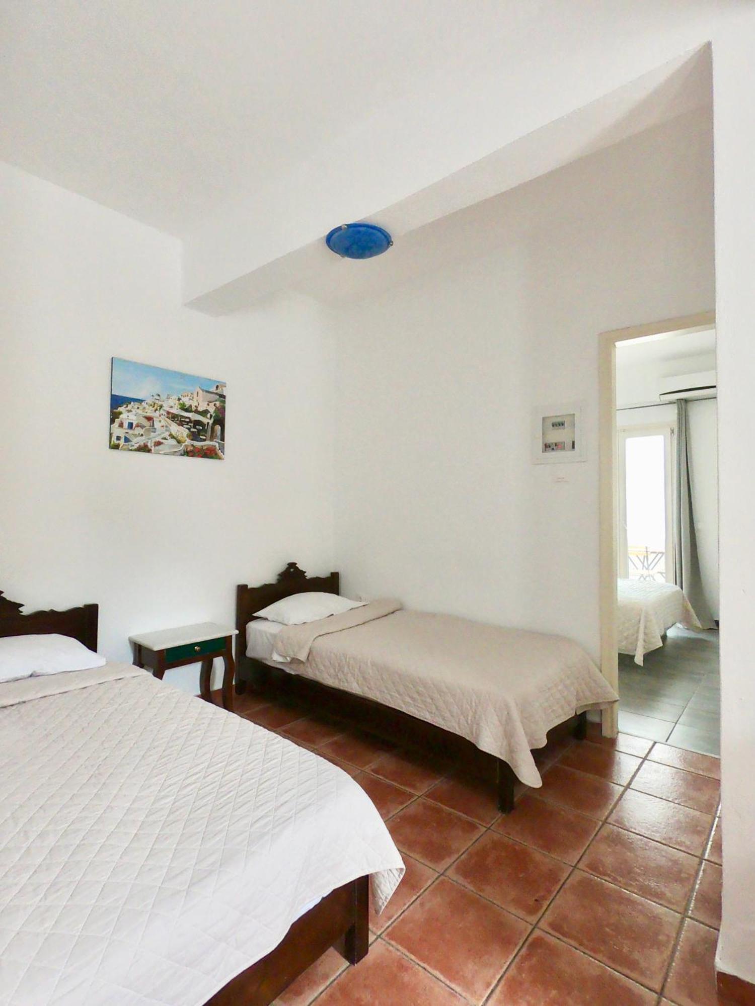 Anny Studios & Rooms Perissa Beach Екстер'єр фото