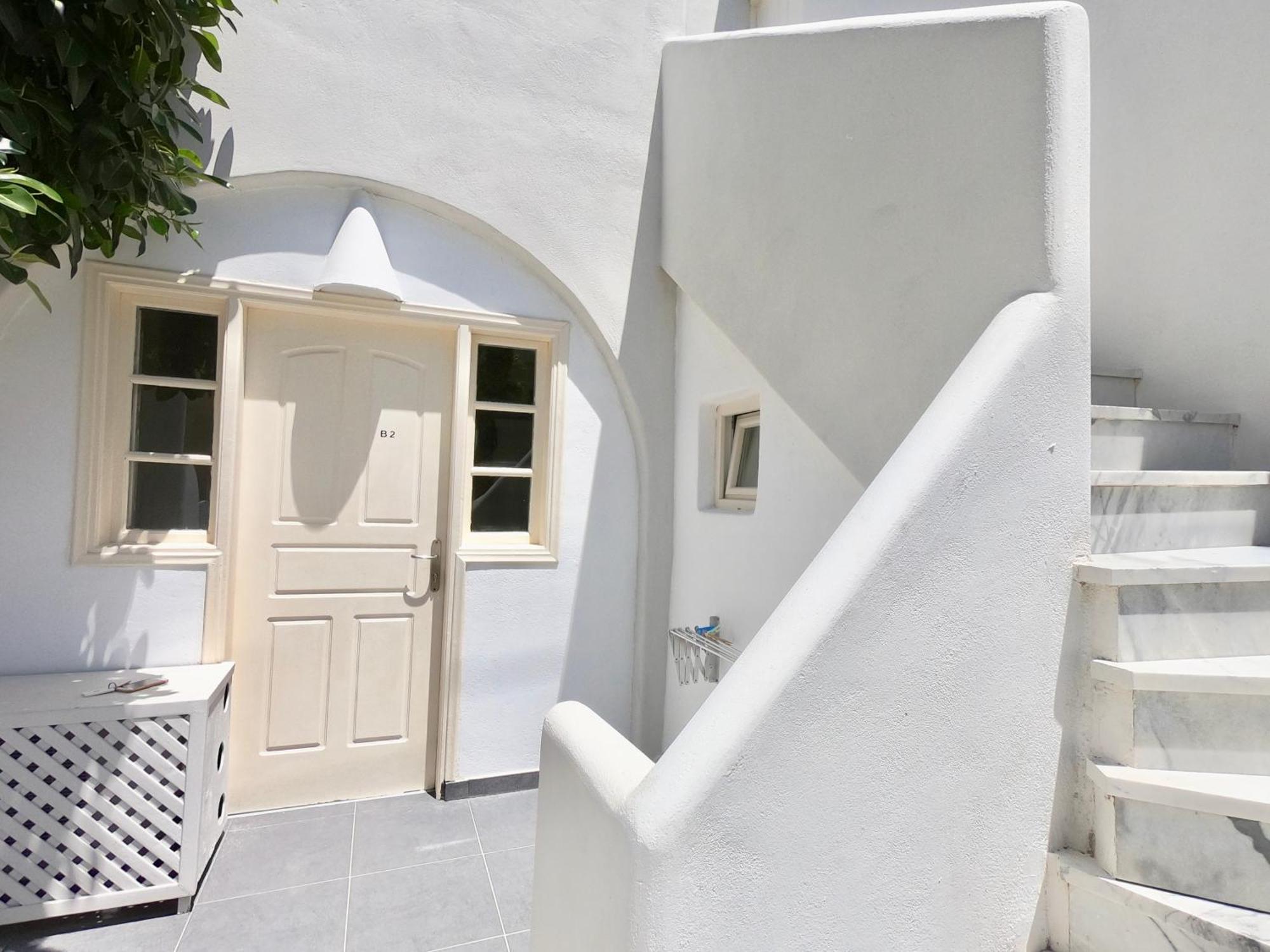 Anny Studios & Rooms Perissa Beach Екстер'єр фото