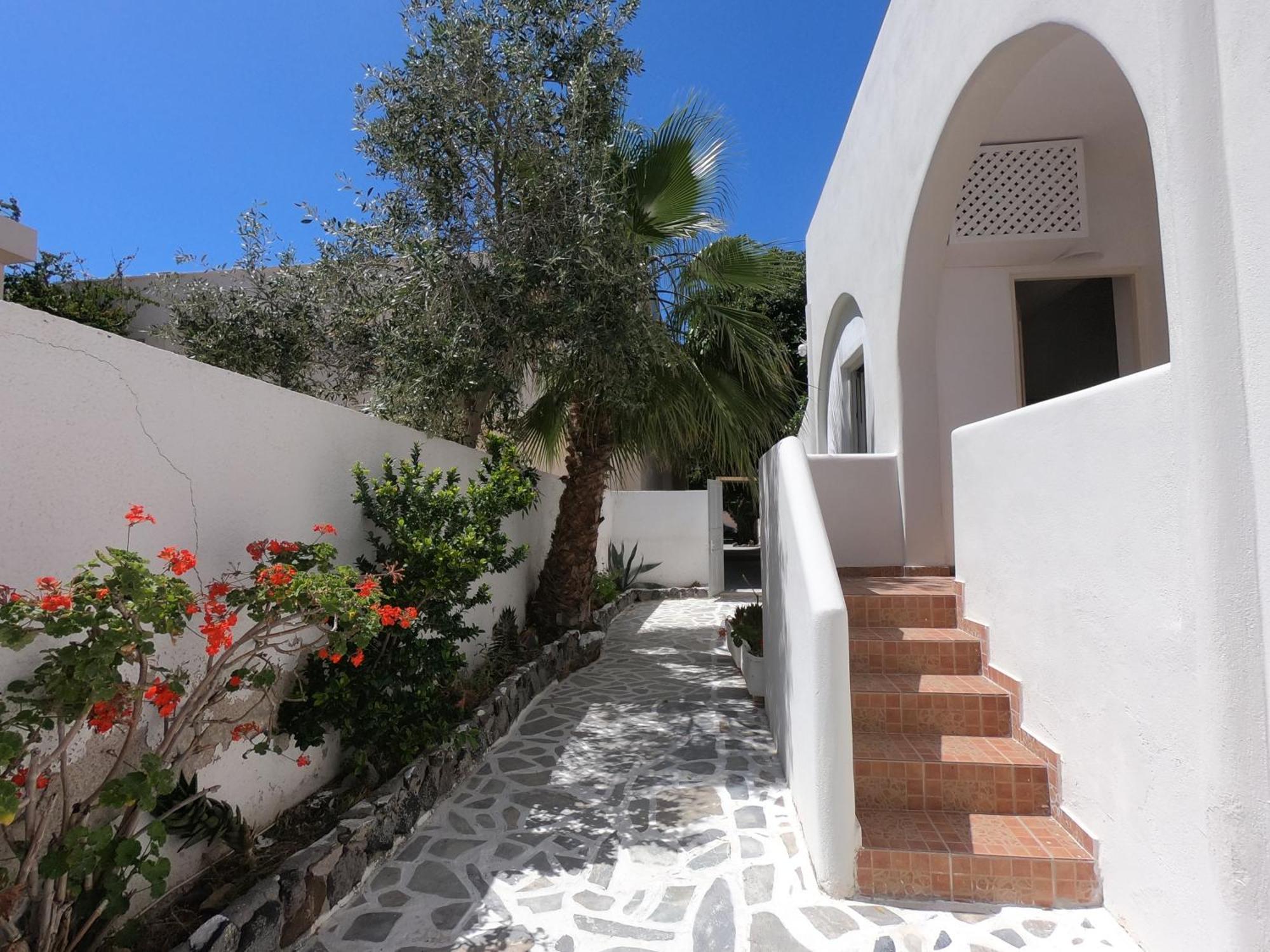 Anny Studios & Rooms Perissa Beach Екстер'єр фото