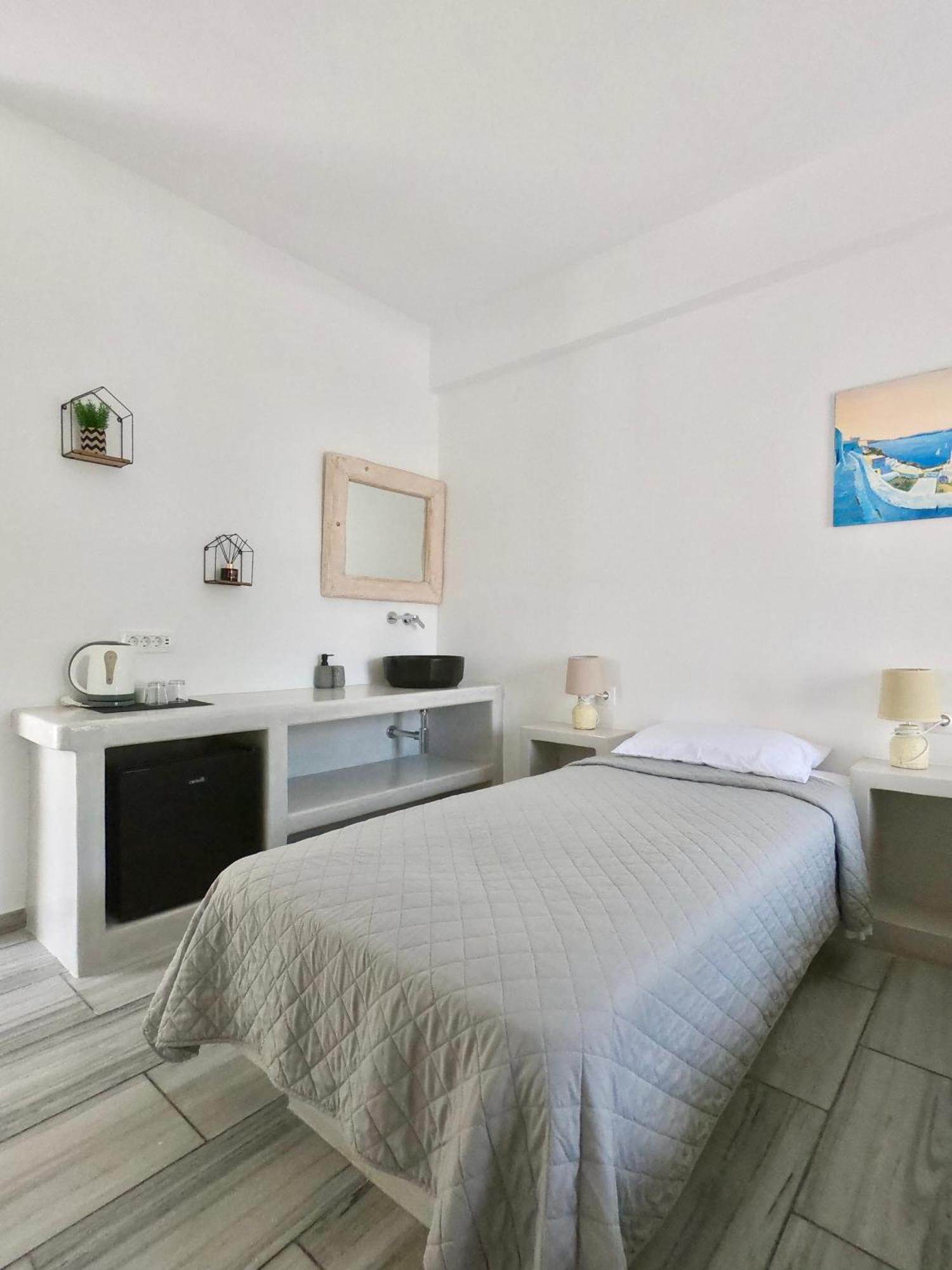Anny Studios & Rooms Perissa Beach Екстер'єр фото