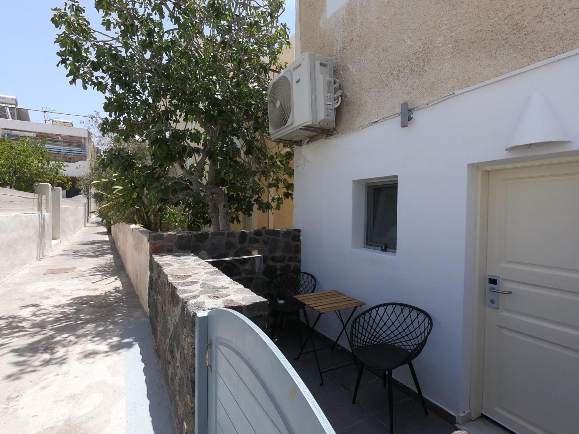 Anny Studios & Rooms Perissa Beach Екстер'єр фото